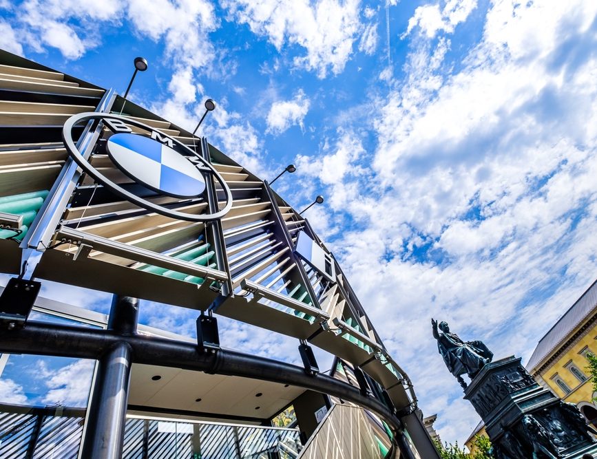 BMW launches its i4 EV in Munich